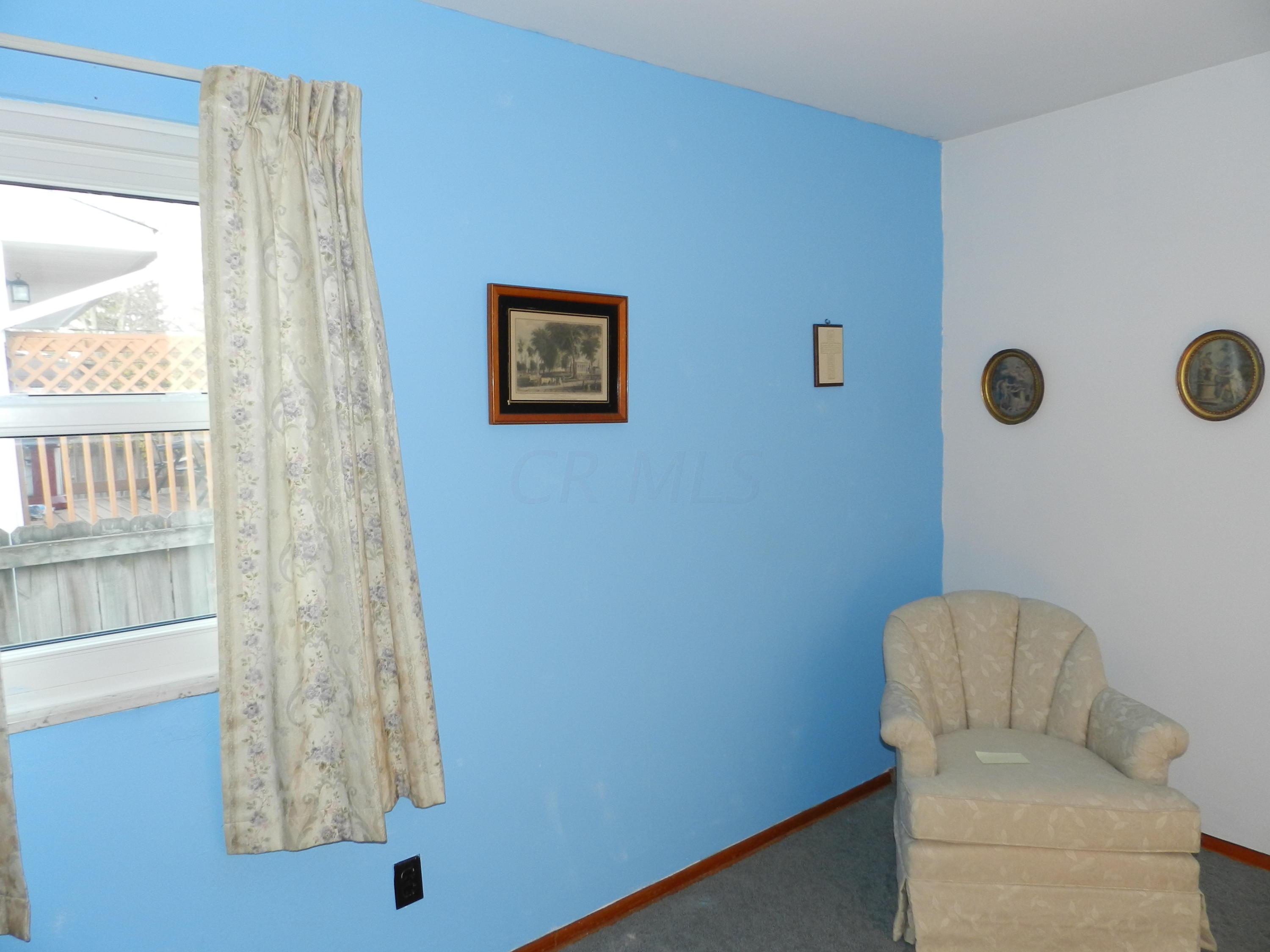 1472 Thurell Road Columbus, OH 43229 - Photo 11 of 17 Gallery Image 11
