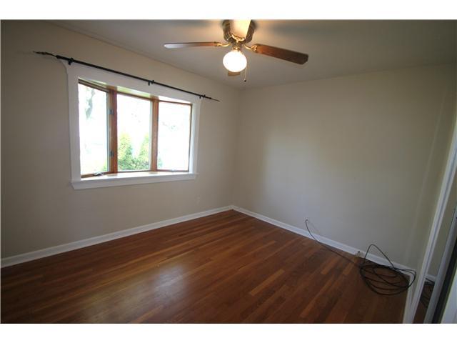 2183 Edgevale Road Columbus, OH 43221 - Photo 5 of 25