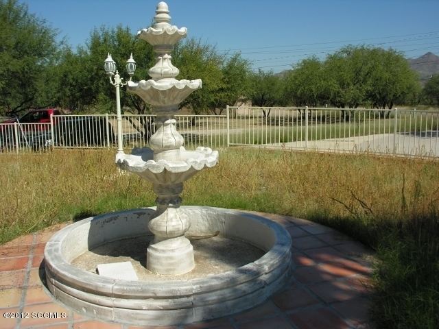 364 Tuna Court Rio Rico, AZ 85648 - Photo 11 of 38