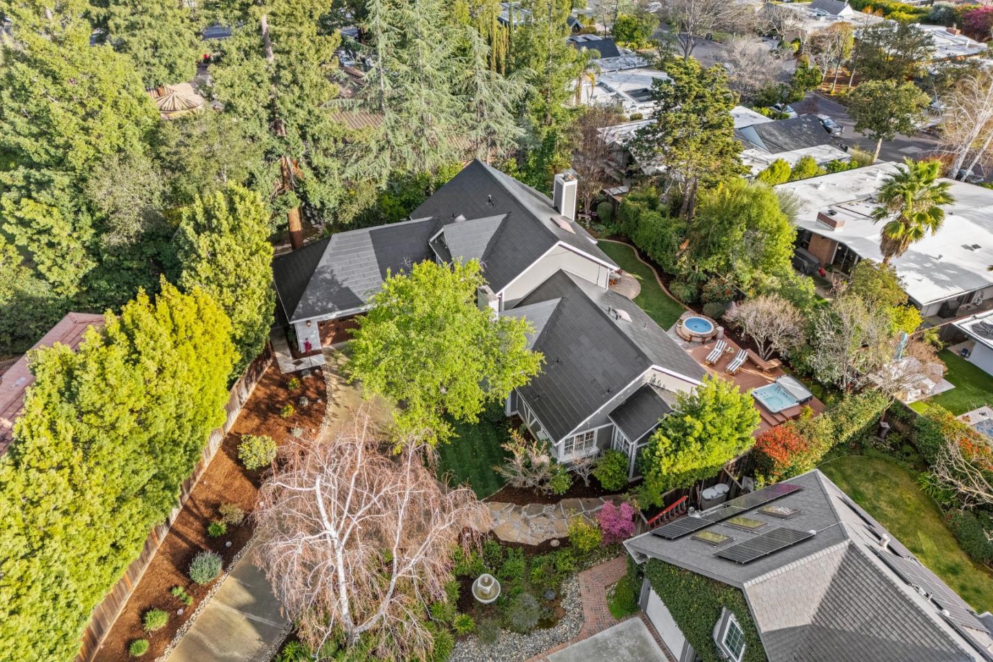 15650 Michael Lane Monte Sereno, CA 95030 - Photo 6 of 54