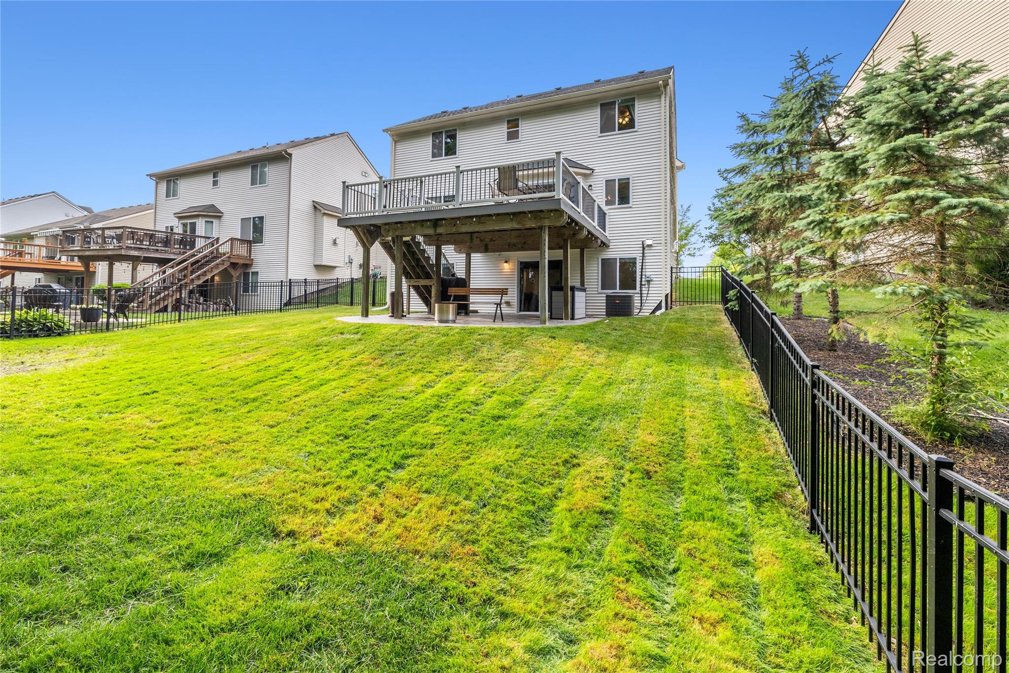 4158 Pepper Tree Lane Howell, MI 48843 - Photo 36 of 50 4158 Pepper Tree-26.jpg