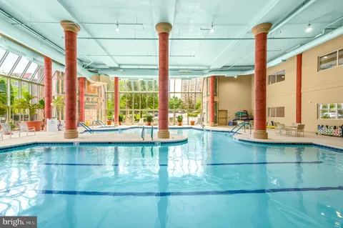 $358,500 | 19355 Cypress Ridge Terrace, Unit 404, Leesburg, VA 20176