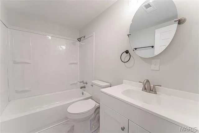 $210,000 | 308 Broadwater Street, New Florence, MO 63363