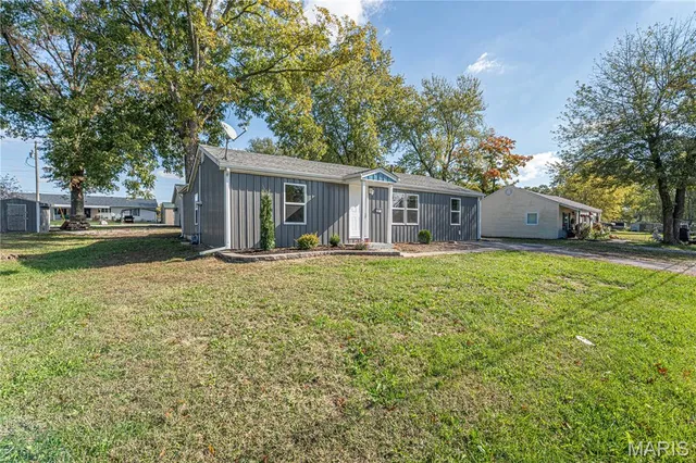 $210,000 | 308 Broadwater Street, New Florence, MO 63363