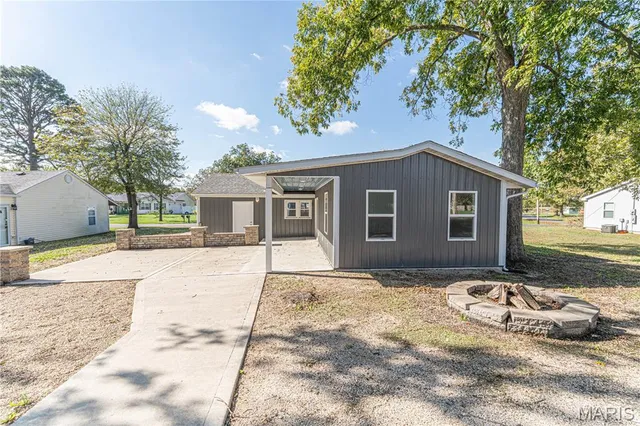 $210,000 | 308 Broadwater Street, New Florence, MO 63363