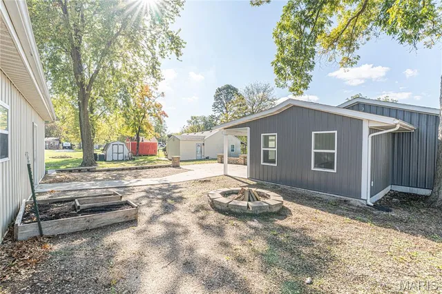 $210,000 | 308 Broadwater Street, New Florence, MO 63363