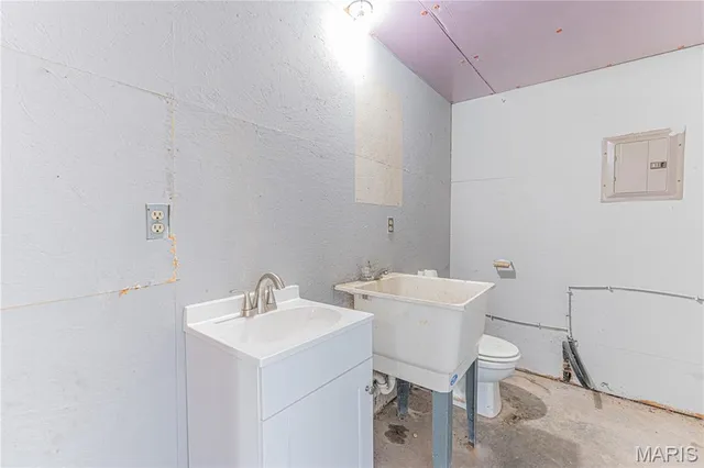 $210,000 | 308 Broadwater Street, New Florence, MO 63363