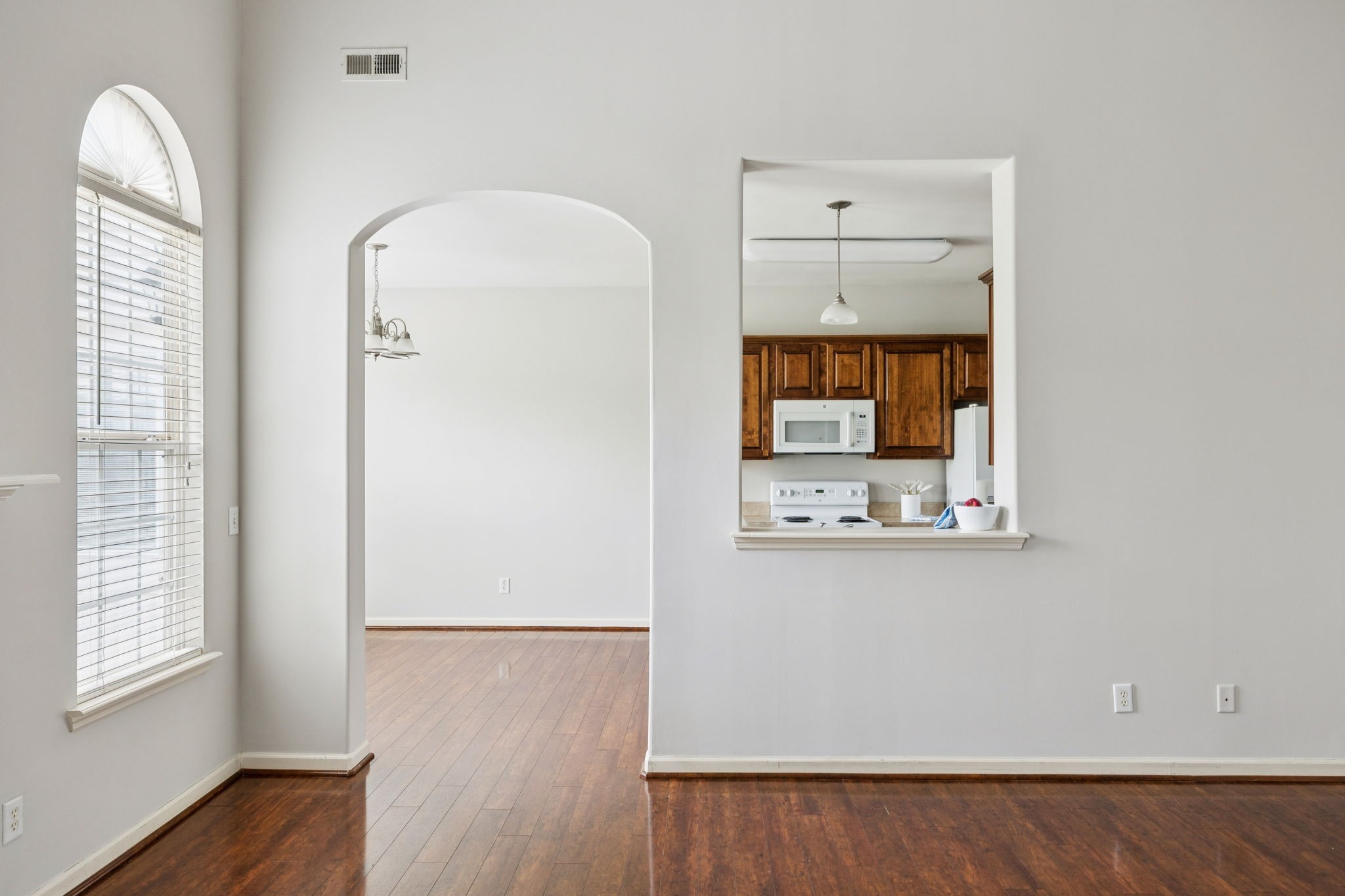 2010 Patrick Way Spring Hill, TN 37174 - Photo 15 of 56 Gallery Image 15