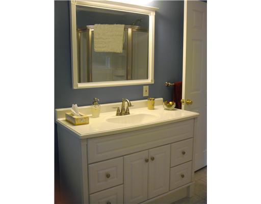 203 Main Street Cumberland, ME 04021 - Photo 18 of 18 Bathroom.