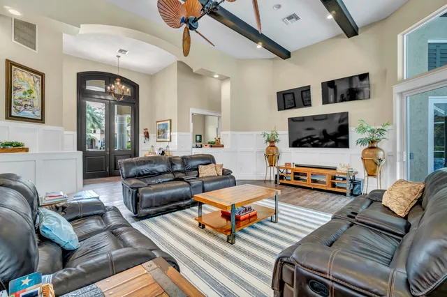 $2,950,000 | 1209 Breakers W Boulevard, West Palm Beach, FL 33411