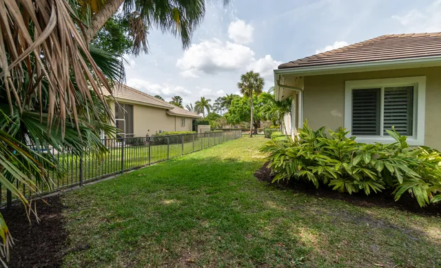 $2,950,000 | 1209 Breakers W Boulevard, West Palm Beach, FL 33411