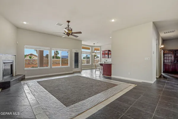 $442,000 | 7371 9th Street, Canutillo, TX 79835