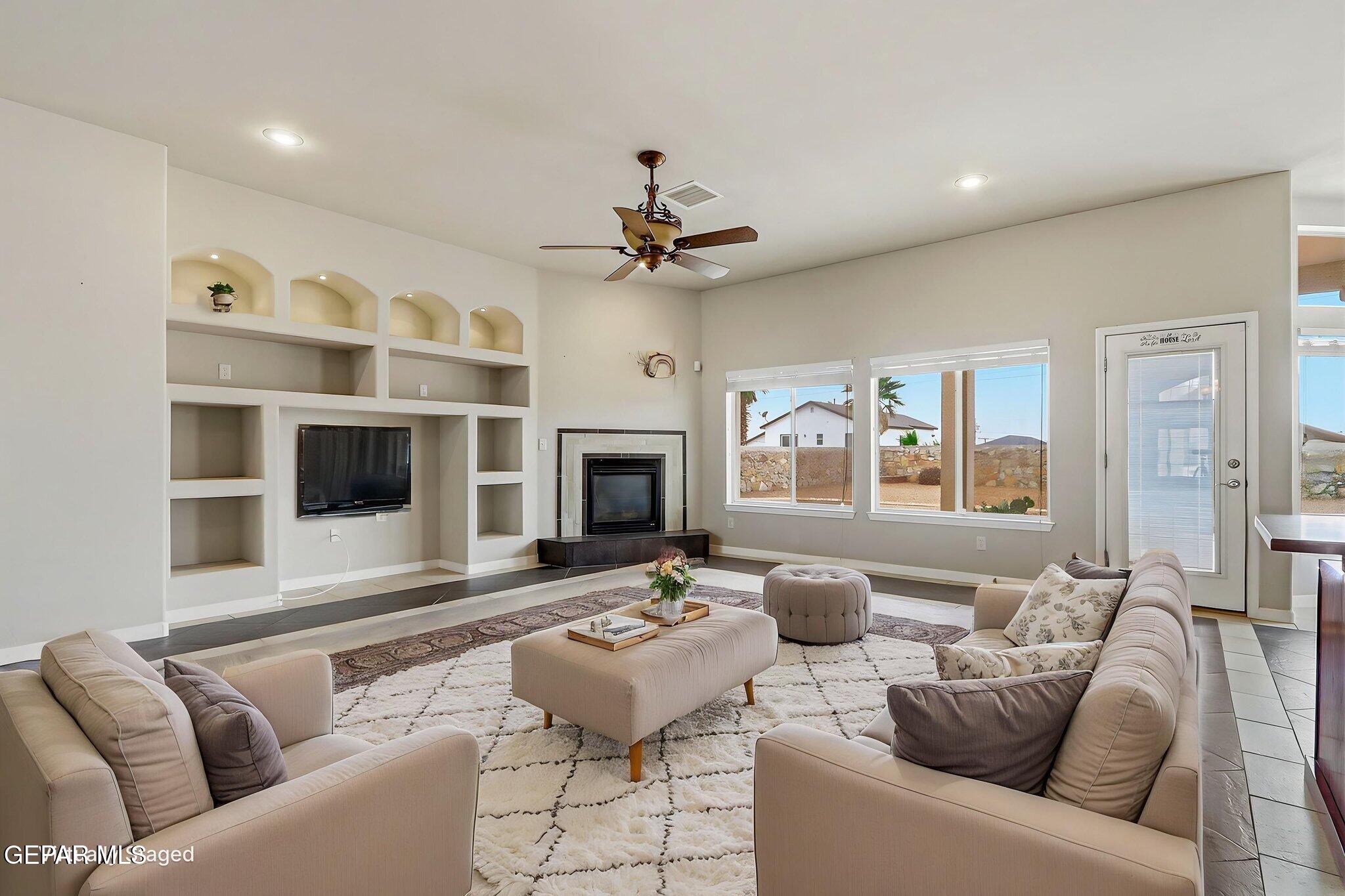 7371 9th Street Canutillo, TX 79835 - Photo 19 of 41 24-web-or-mls-IMG_4860 virtually staged