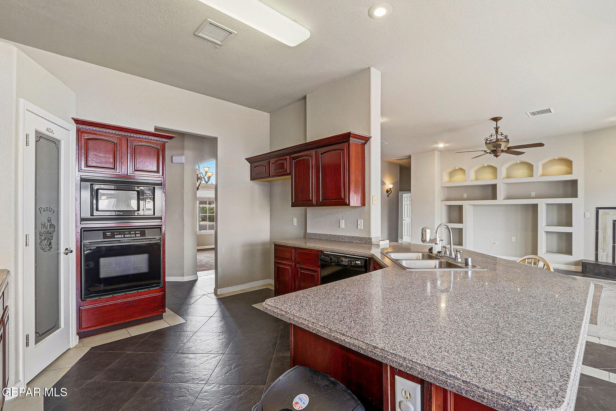 7371 9th Street Canutillo, TX 79835 - Photo 28 of 41 33-web-or-mls-IMG_4923