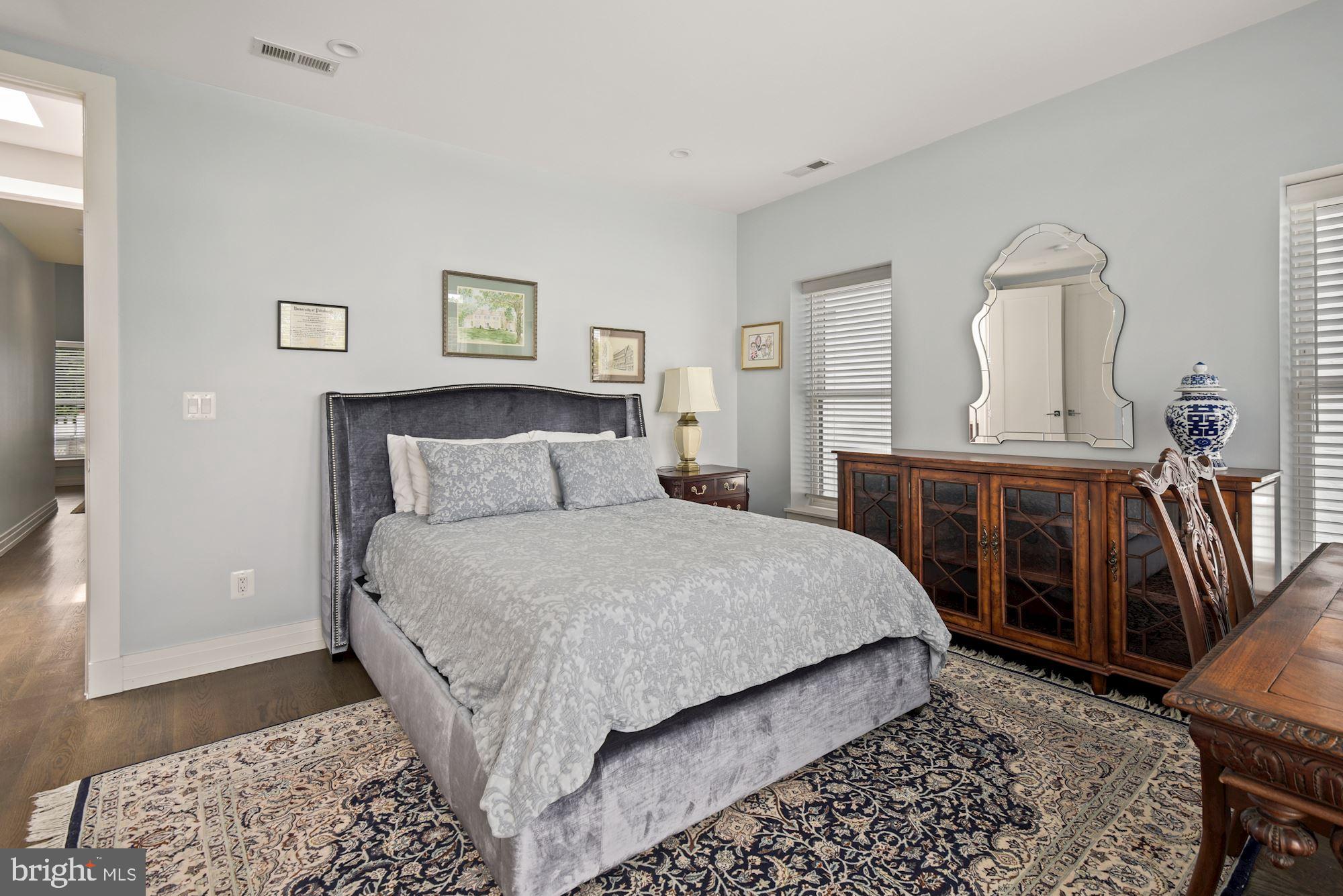 514 4th Street Southeast, Unit 200 Washington, DC 20003 - Photo 15 of 28