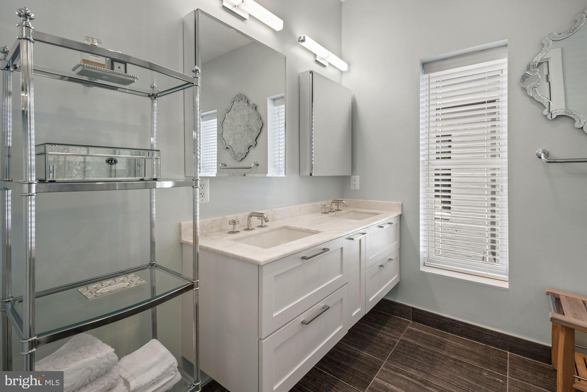 514 4th Street Southeast, Unit 200 Washington, DC 20003 - Photo 23 of 28