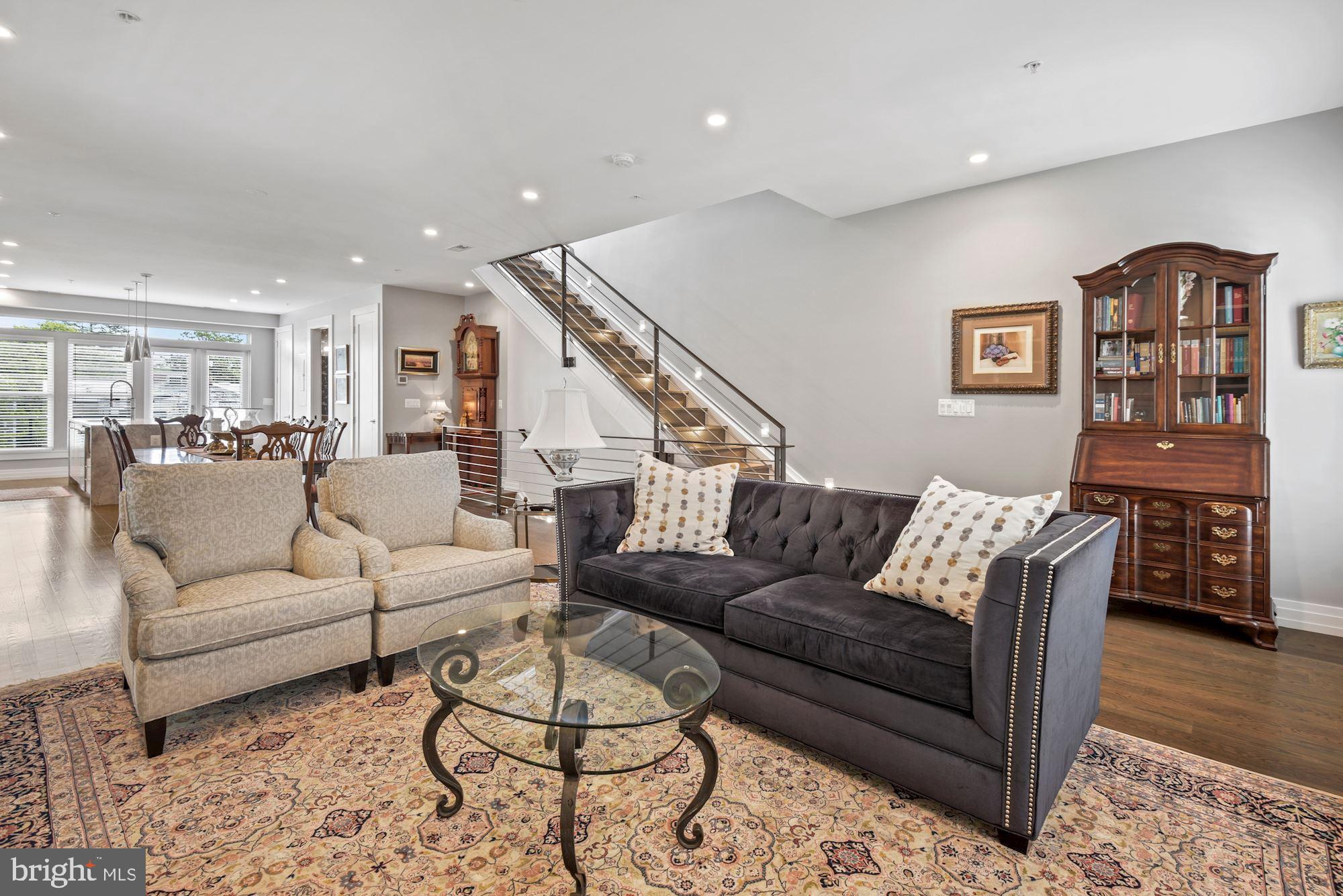 514 4th Street Southeast, Unit 200 Washington, DC 20003 - Photo 6 of 28