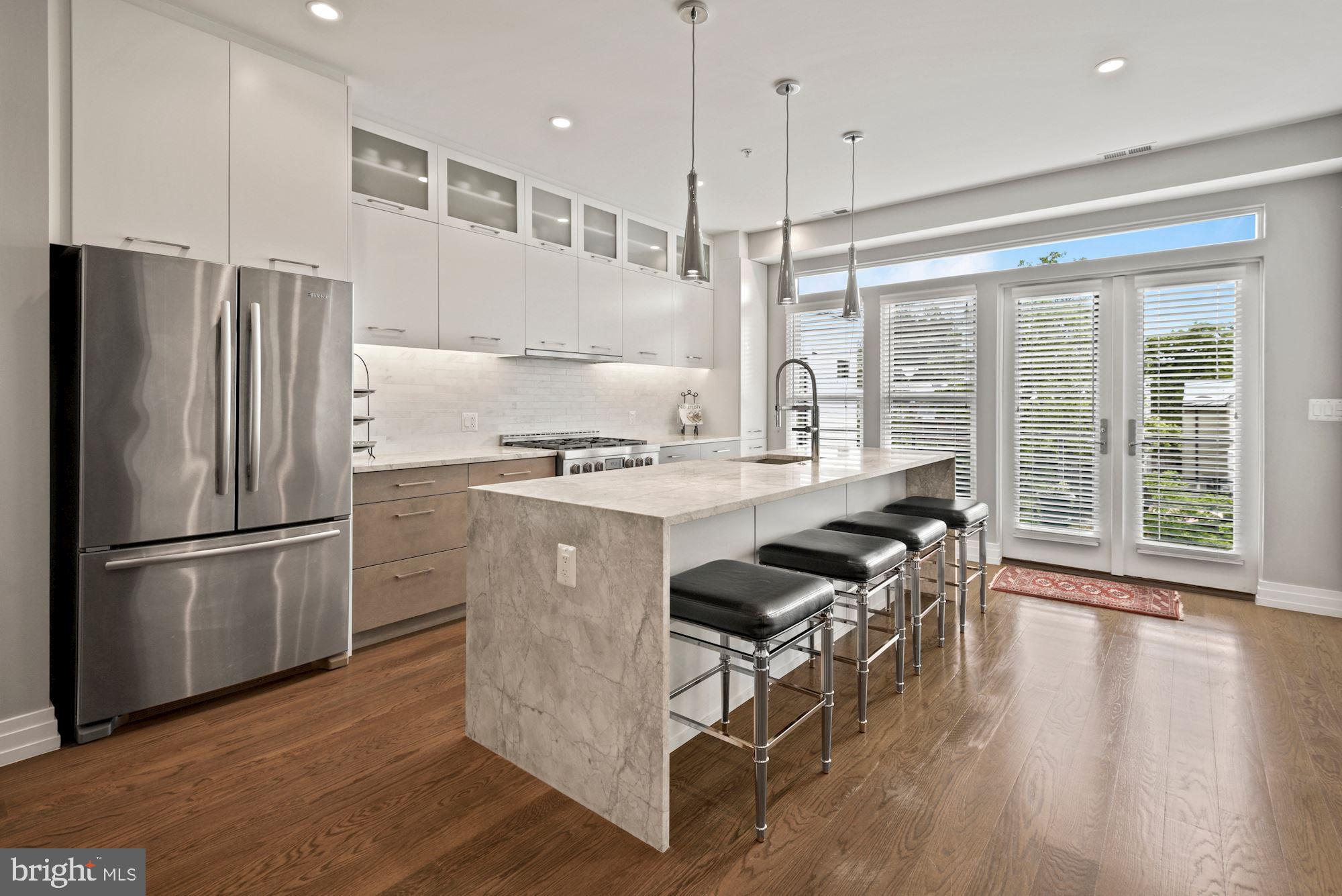 514 4th Street Southeast, Unit 200 Washington, DC 20003 - Photo 9 of 28