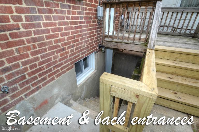 833 Benninghaus Road Baltimore, MD 21212 - Photo 11 of 30 Exterior (Rear)