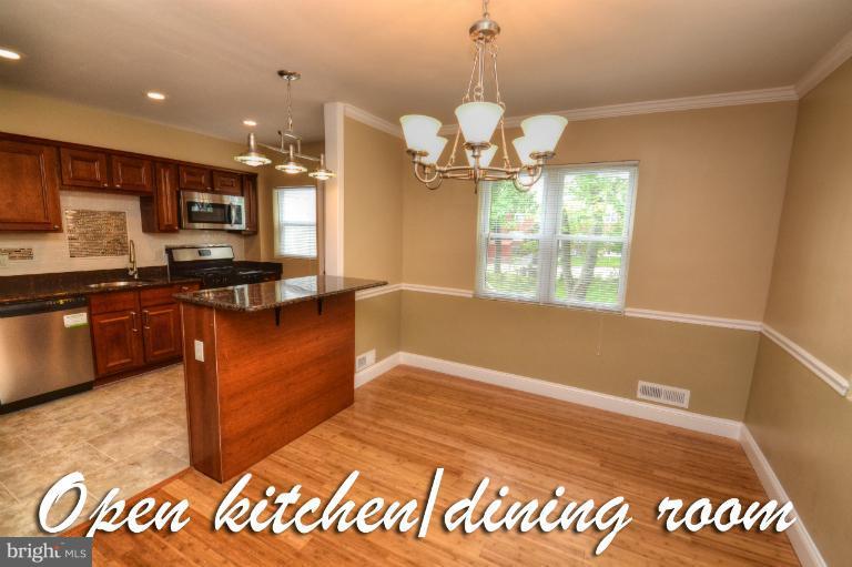 833 Benninghaus Road Baltimore, MD 21212 - Photo 8 of 30 Dining Room
