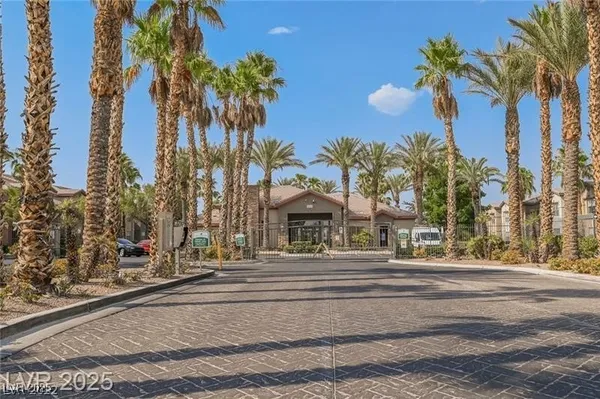 $242,900 | 8000 West Badura Avenue, Unit 1020, Las Vegas, NV 89113
