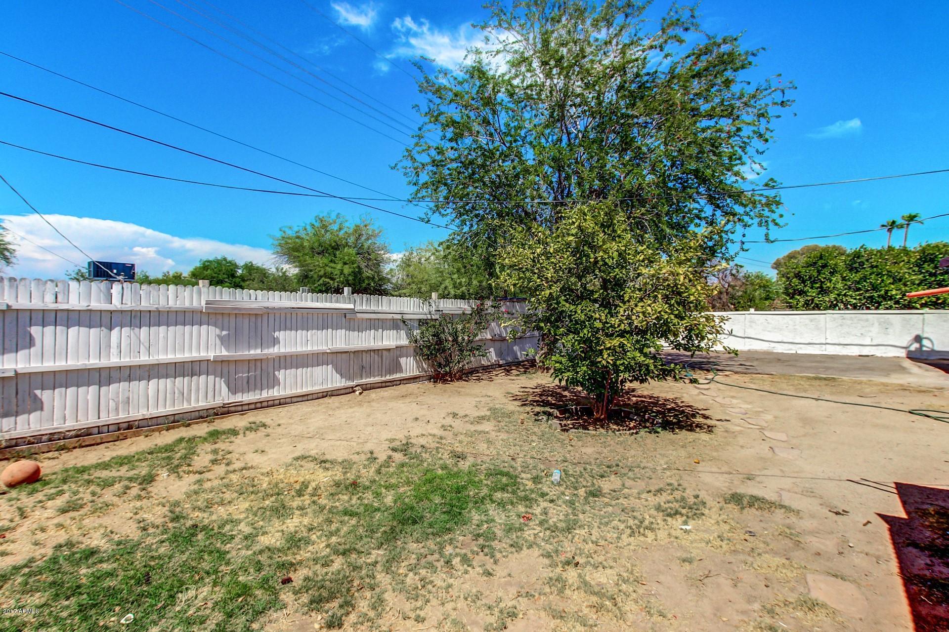 924 East Darrel Road Phoenix, AZ 85042 - Photo 23 of 23 0023-Darrel (21)