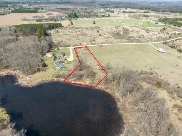 $27,900 | 13384 Swistier Drive, Remus, MI 49340