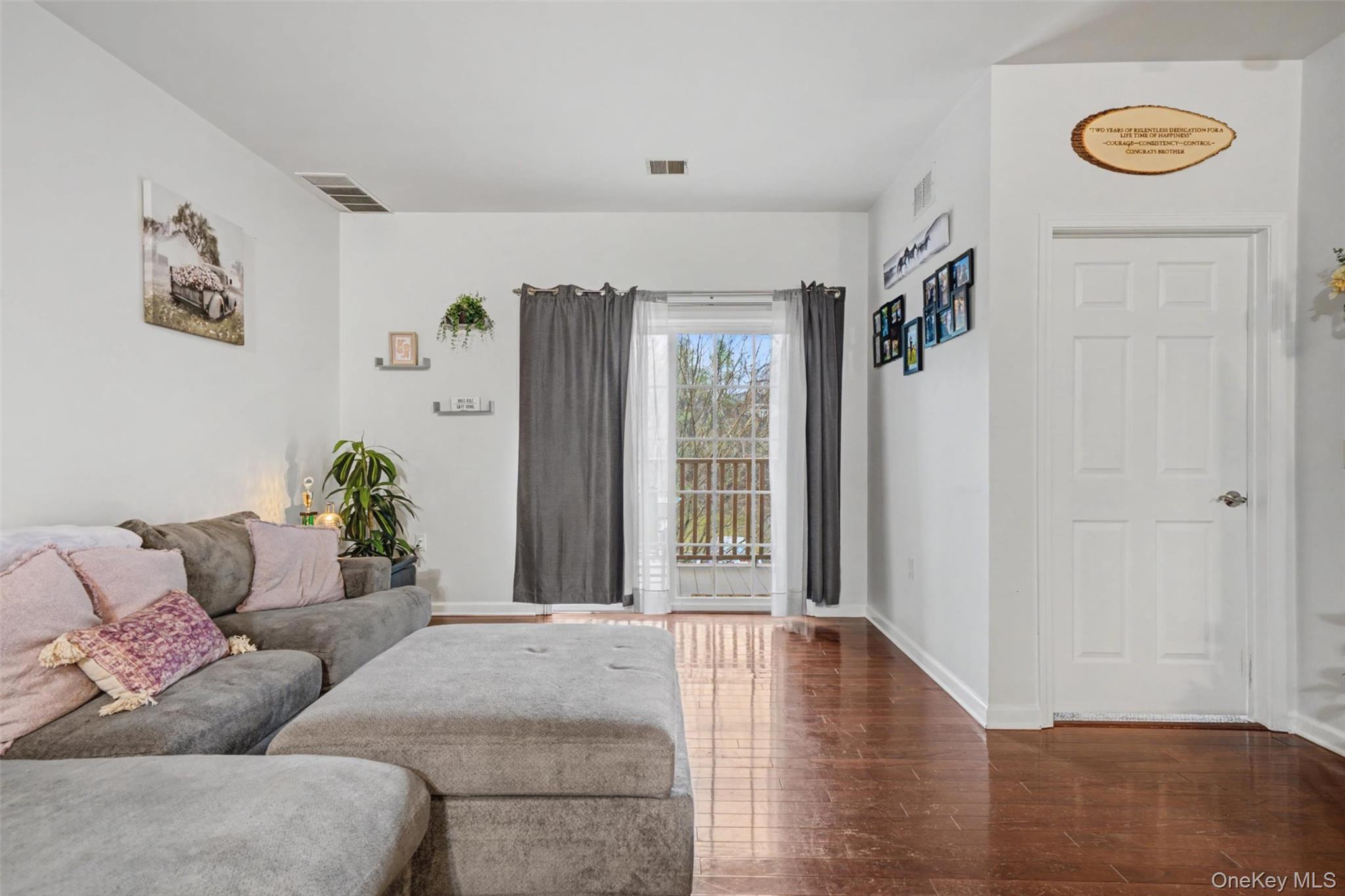 935 Tower Ridge Circle Middletown, NY 10941 - Photo 12 of 27