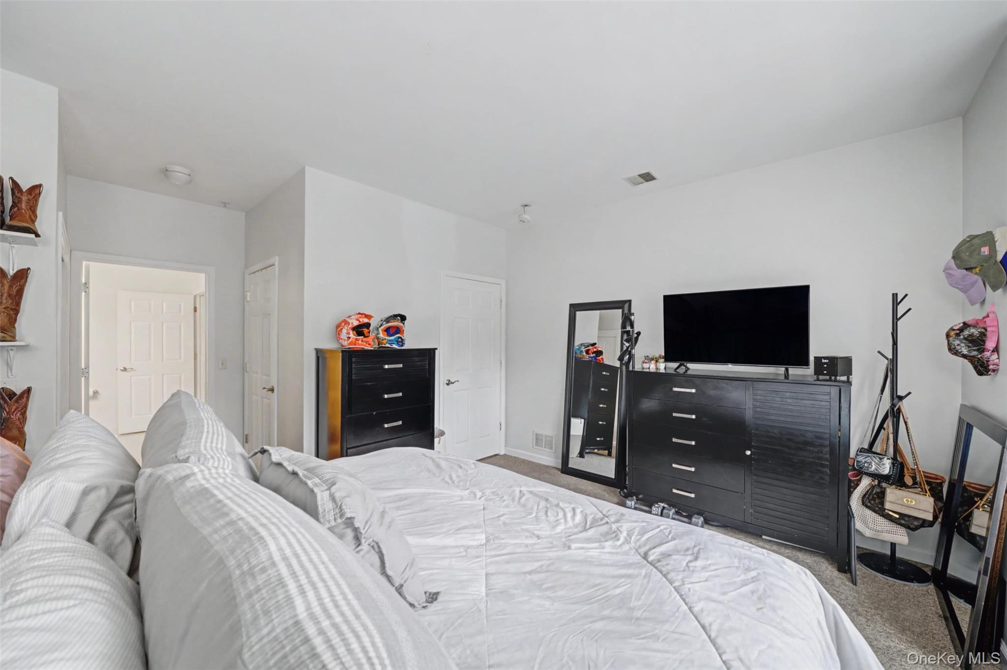 935 Tower Ridge Circle Middletown, NY 10941 - Photo 18 of 27