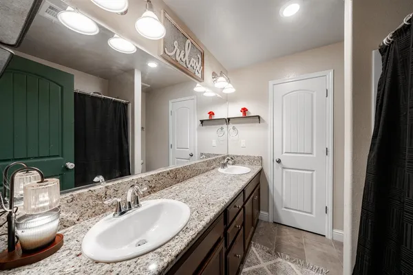 $485,000 | 3133 4th Street, Sanger, CA 93657