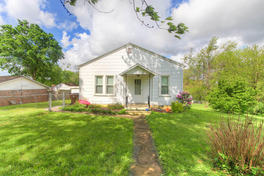 429 Clifton Road Northwest Knoxville, TN 37921 - Photo 1 of 15 429 Clifton Road