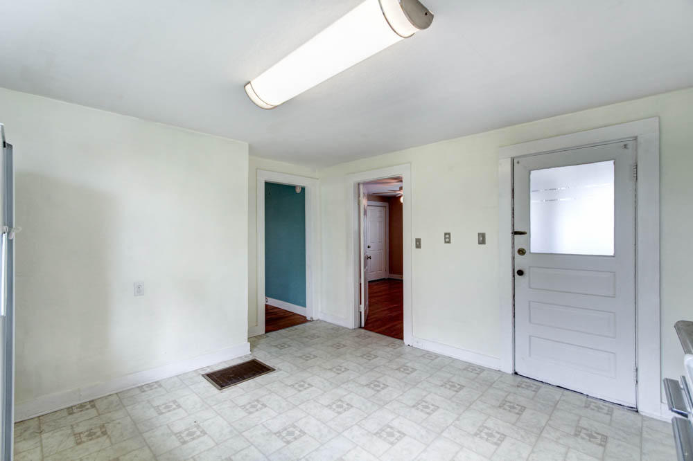 429 Clifton Road Northwest Knoxville, TN 37921 - Photo 10 of 15 429 Clifton Road