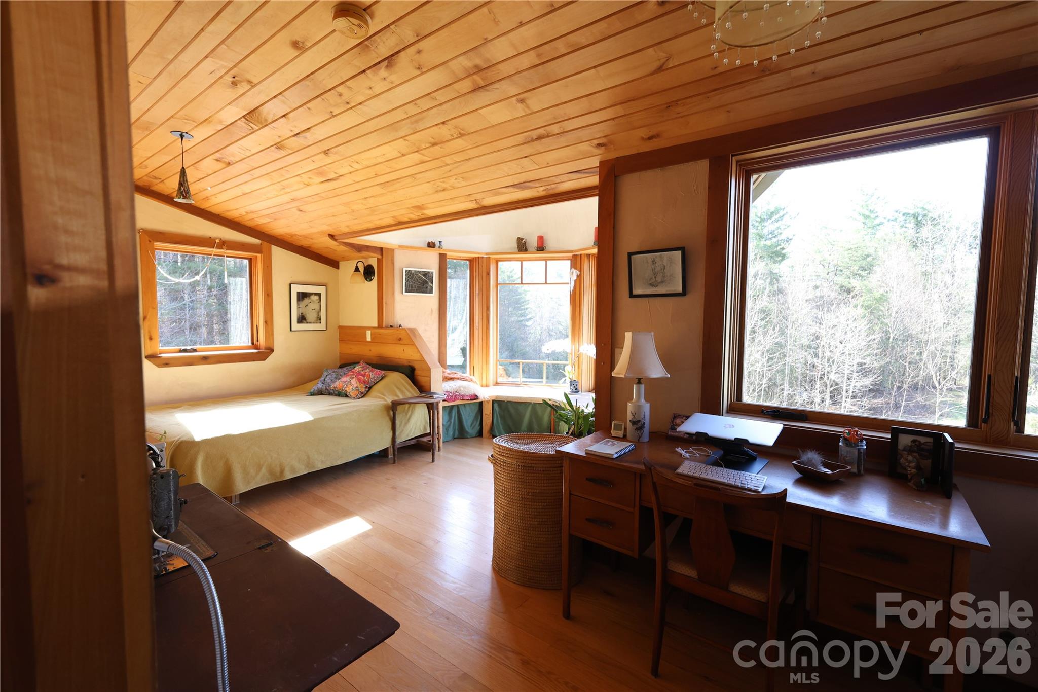 1422 Middle Fork Road Hendersonville, NC 28792 - Photo 27 of 48