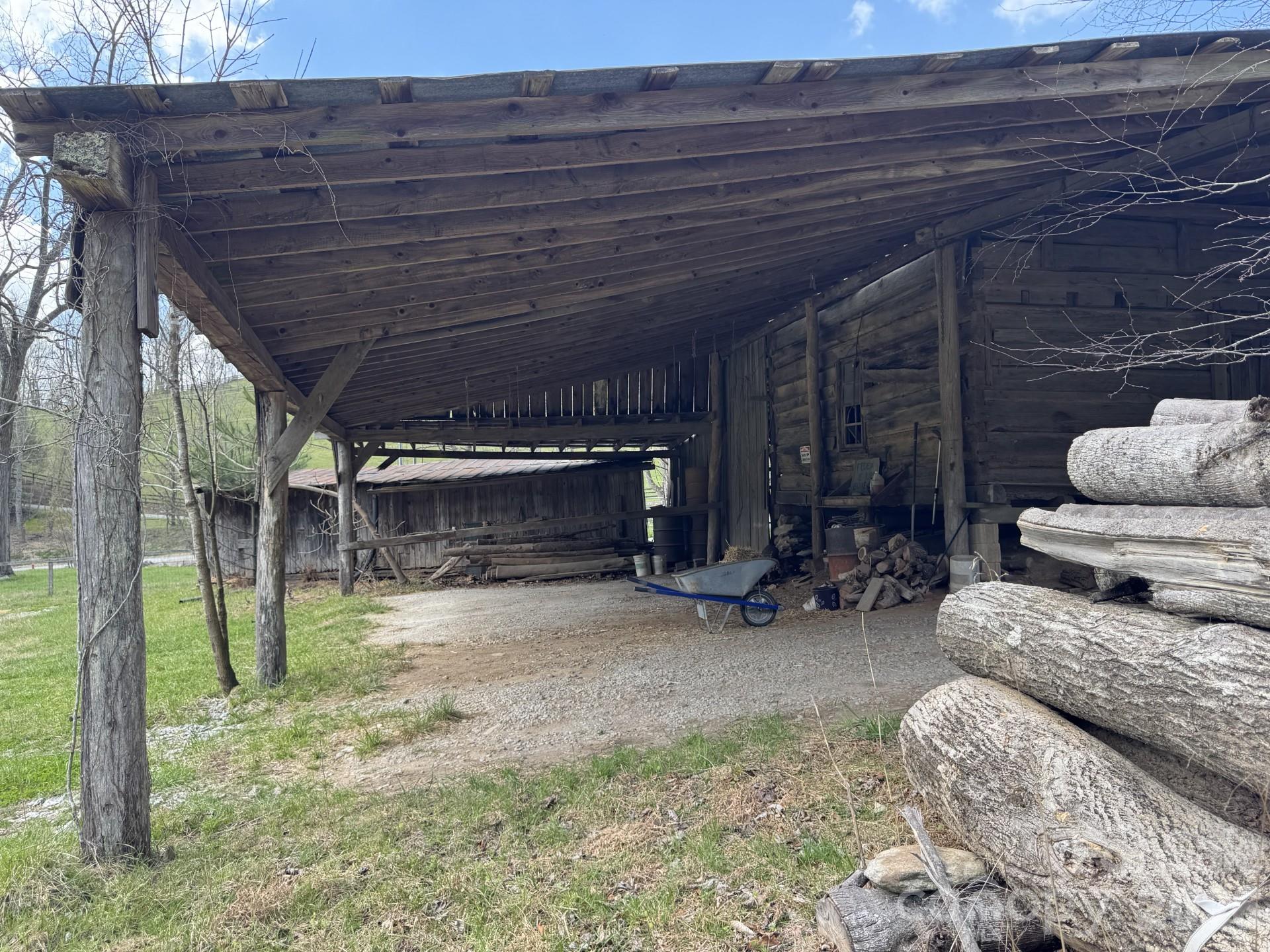 1422 Middle Fork Road Hendersonville, NC 28792 - Photo 47 of 48