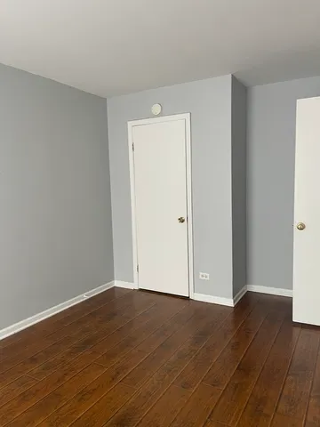 $1,800 | 423D James Court, Unit B, Glendale Heights, IL 60139