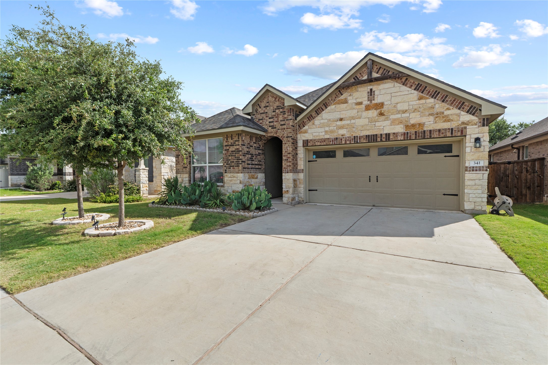 341 Peace Pipe Way Georgetown, TX 78628 - Photo 1 of 28 Beautiful front elevation