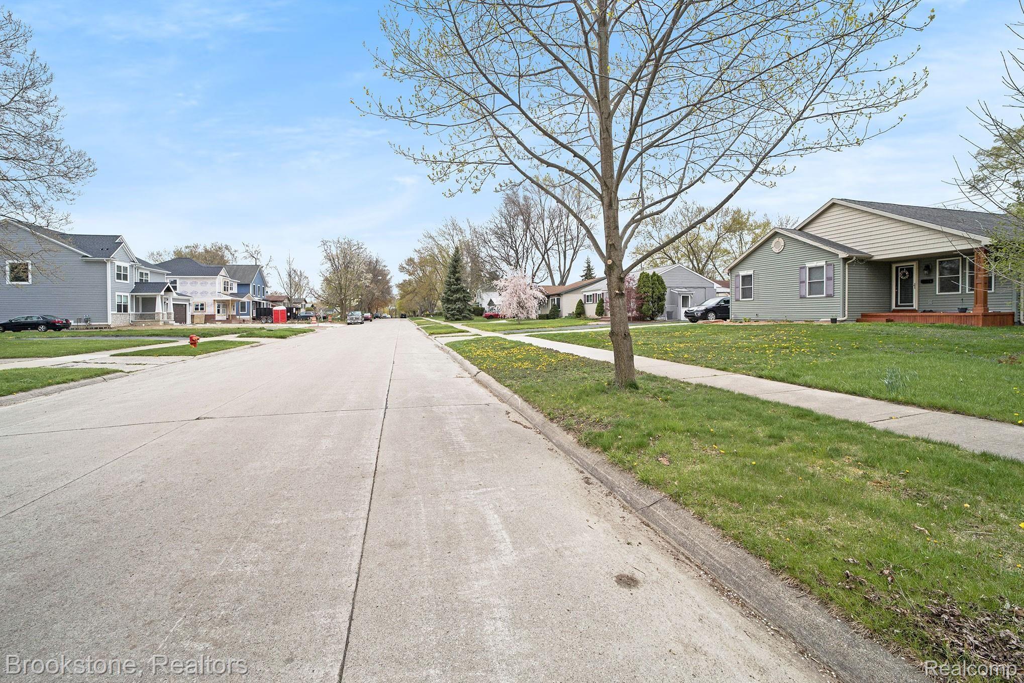 4108 Kent Road Royal Oak, MI 48073 - Photo 25 of 26 017A8039.jpg