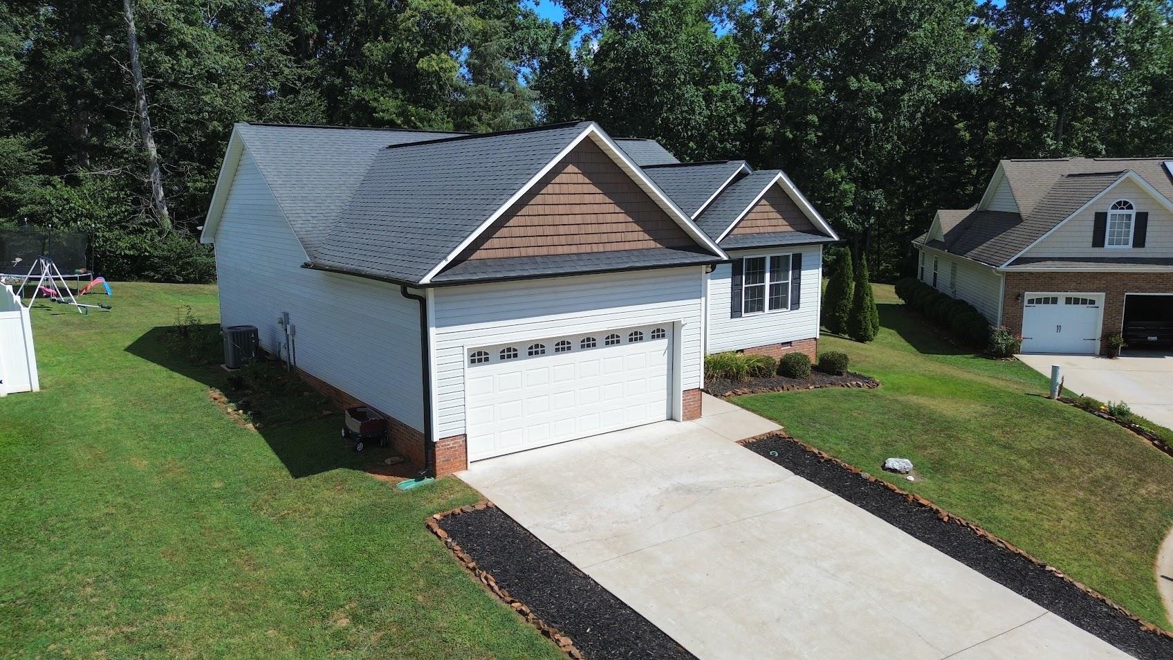 149 Topaz Lane Gaffney, SC 29341 - Photo 4 of 44