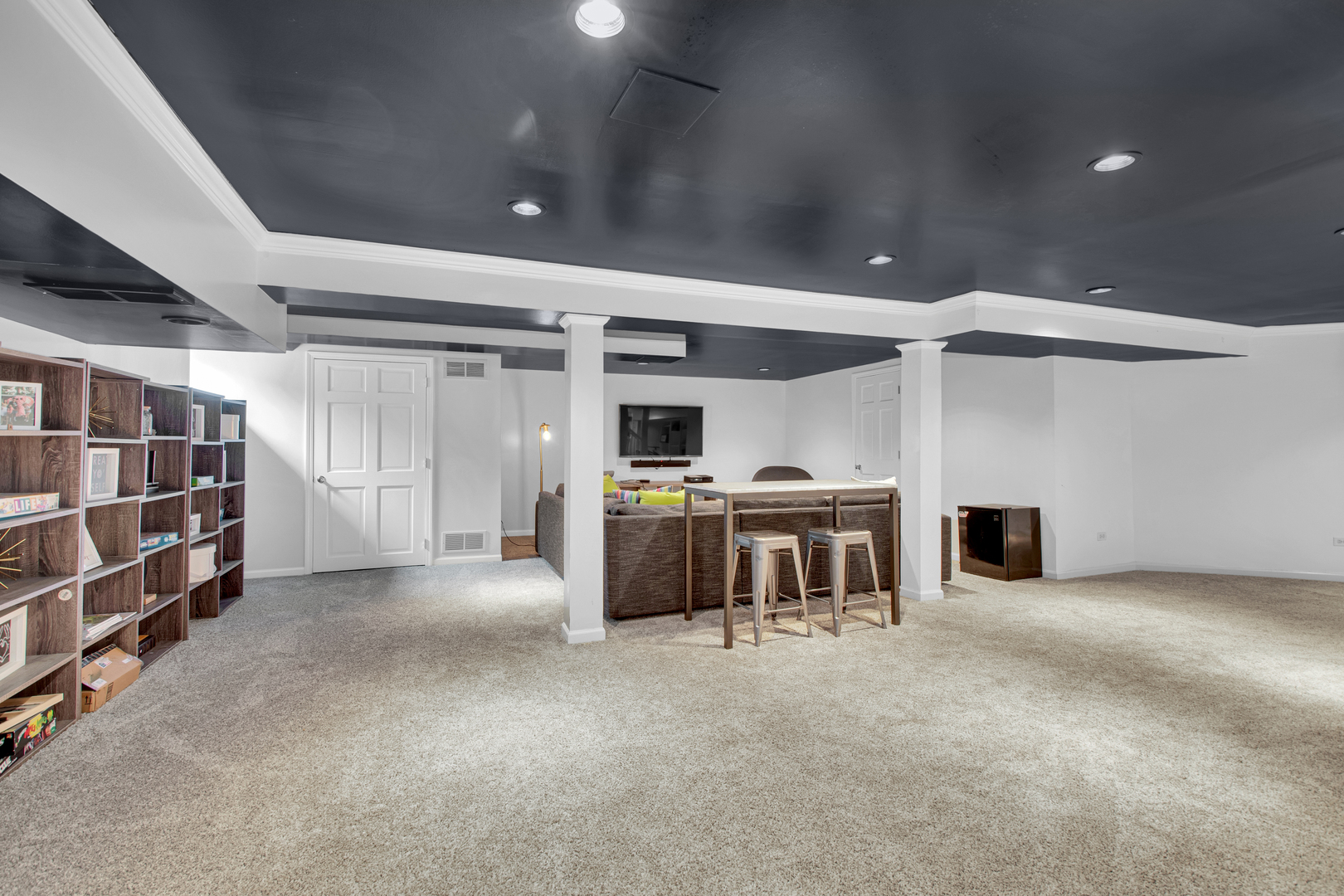 500 Douglas Drive Lake Forest, IL 60045 - Photo 27 of 34 a view of a room with shelves