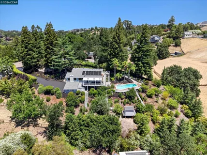$2,999,000 | 671 Logan Lane, Danville, CA 94526