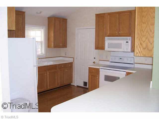 3688 Shadow Ridge Drive High Point, NC 27265 - Photo 3 of 9 Other. Kitchen