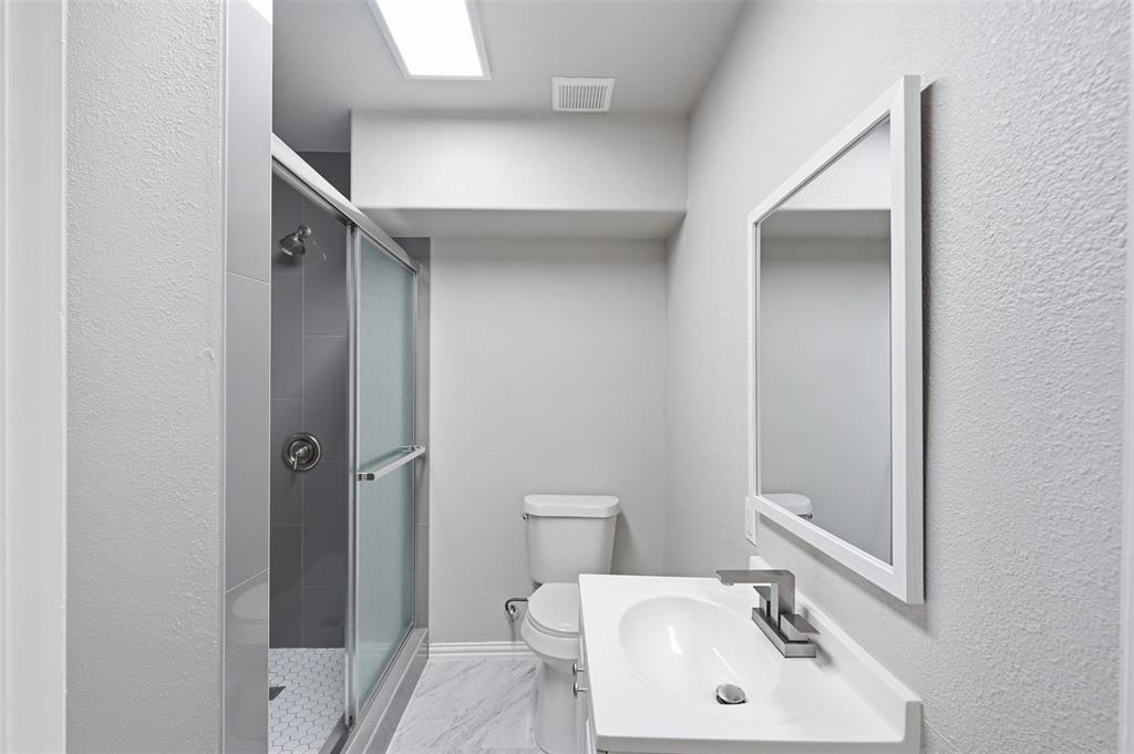 103 West Cleburne Road, Unit 2 Crowley, TX 76036 - Photo 14 of 14