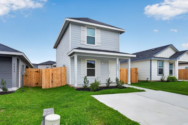 $1,495 | 2037 East Gemini Drive, Splendora, TX 77372