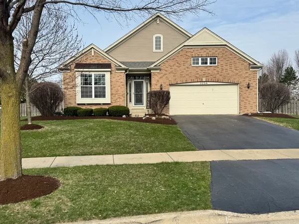$440,000 | 3254 Spokane Way, Montgomery, IL 60538