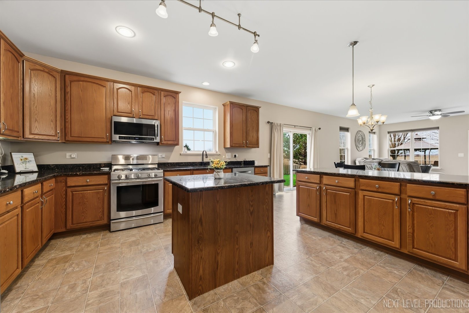 3254 Spokane Way Montgomery, IL 60538 - Photo 8 of 36