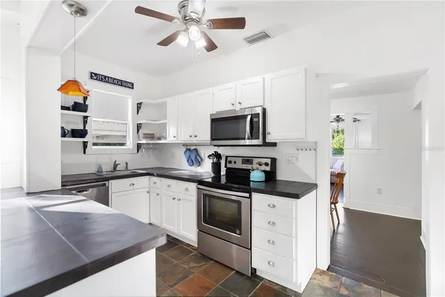 $414,000 | 2530 Loma Linda Street, Sarasota, FL 34239