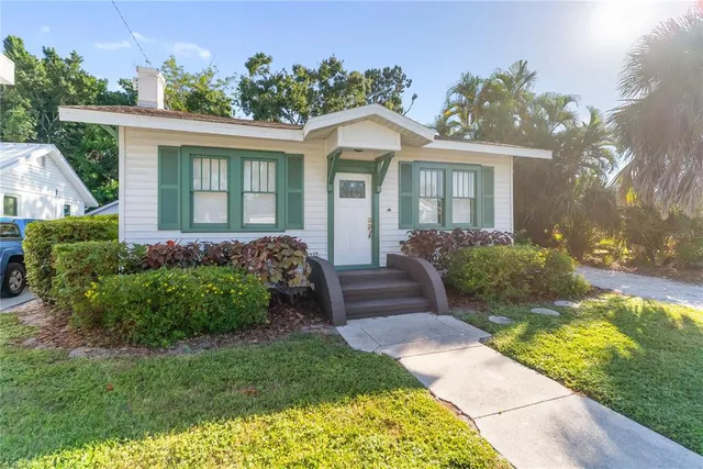 $419,000 | 2530 Loma Linda Street, Sarasota, FL 34239