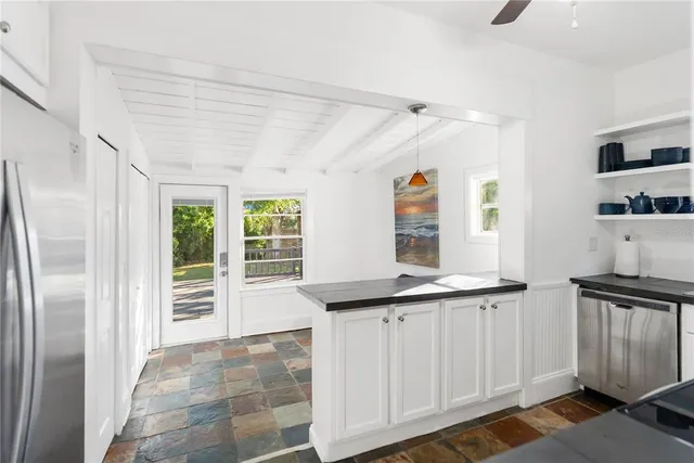 $414,000 | 2530 Loma Linda Street, Sarasota, FL 34239