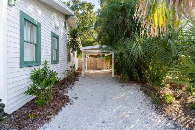 $414,000 | 2530 Loma Linda Street, Sarasota, FL 34239