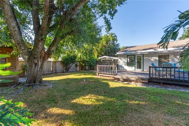 $419,000 | 2530 Loma Linda Street, Sarasota, FL 34239